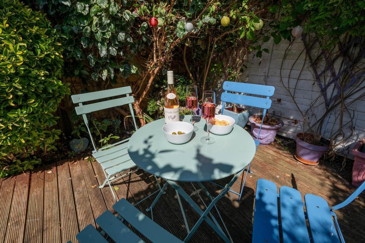 Villa Tranquility Nook Portsmouth Exterior foto
